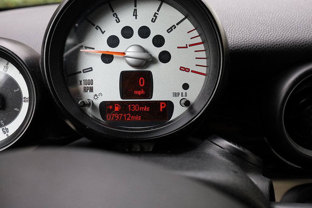 Used 2013 MINI Cooper Convertible FWD image 12