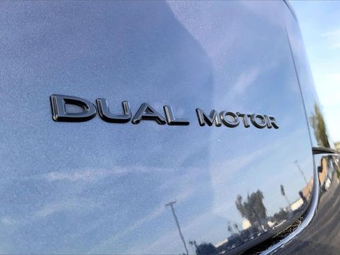 Used 2020 Tesla Model X Long Range image 11