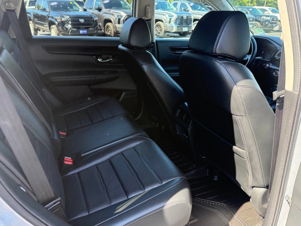 Used 2025 Honda CR-V EX-L image 20