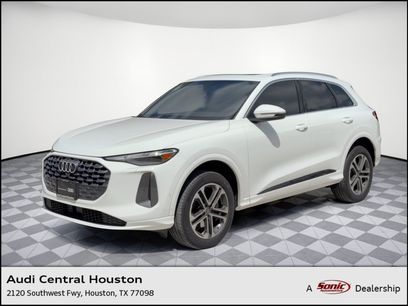 Certified 2025 Audi Q5 Premium w/ Convenience Package