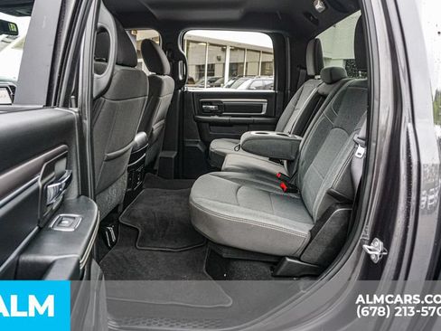 Used 2024 RAM 1500 Warlock AWD/4WD image 21