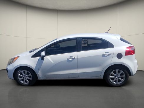 Used 2014 Kia Rio LX FWD image 3