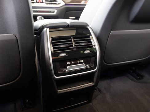 Used 2021 BMW X5 sDrive40i w/ Premium Package image 31