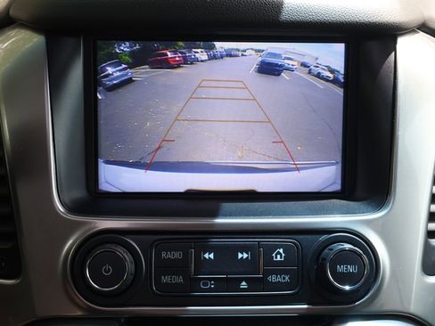 Used 2019 Chevrolet Tahoe Premier AWD/4WD image 20