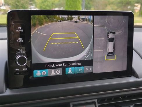 New 2025 Honda Pilot TrailSport image 19