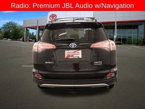 Used 2017 Toyota RAV4 Limited image 4