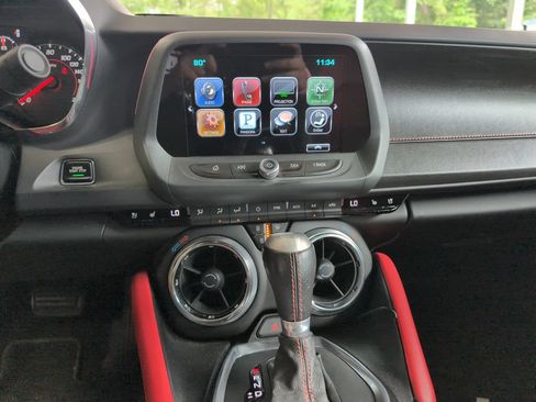 Used 2016 Chevrolet Camaro SS RWD image 12