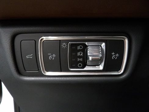Used 2025 Lincoln Aviator Reserve w/ Luxury Package AWD/4WD image 47