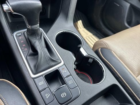 Used 2020 Kia Sportage SX FWD image 25