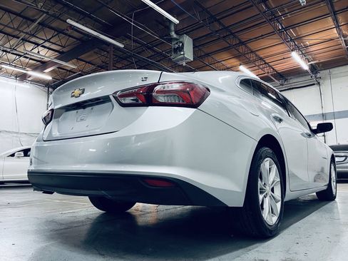 Used 2020 Chevrolet Malibu LT FWD image 8