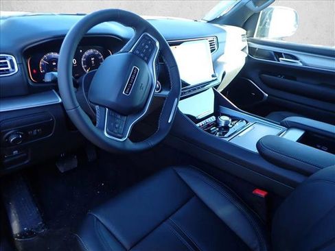 New 2026 Jeep Grand Wagoneer w/ Premium Group I image 11