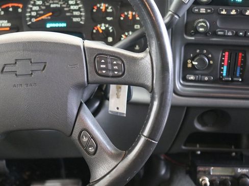 Used 2005 Chevrolet Silverado 2500 LS w/ Heavy-Duty Power Package image 83