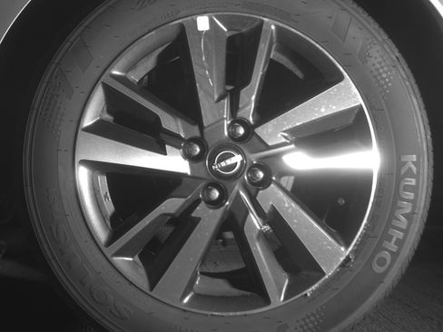 Used 2025 Nissan Versa SV image 14