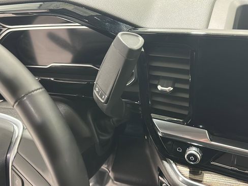 Used 2024 GMC Sierra 1500 SLE image 20