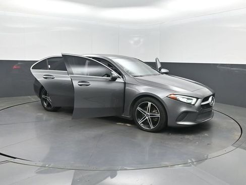Used 2021 Mercedes-Benz A 220 4MATIC w/ Premium Package image 37