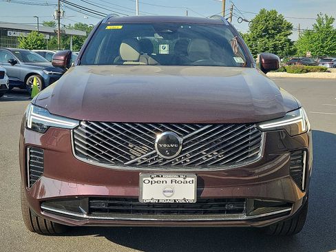 Used 2026 Volvo XC90 B6 Plus w/ Protection Package AWD/4WD image 2