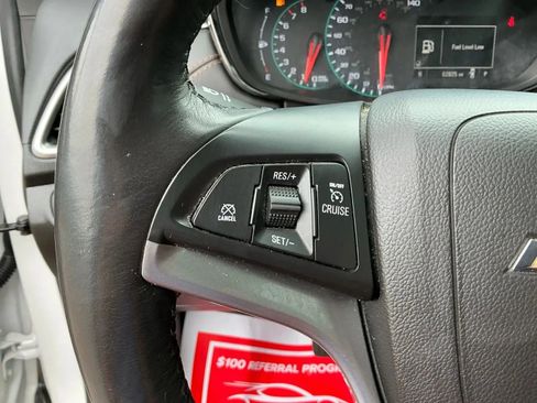 Used 2022 Chevrolet Trax LT w/ Driver Confidence Package image 26