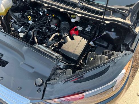 Used 2022 Ford Edge Titanium AWD/4WD image 41
