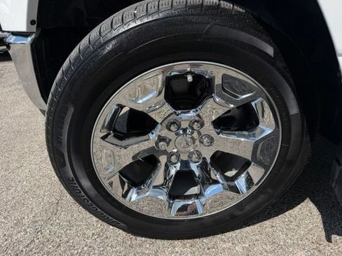 Used 2024 RAM 1500 Lone Star AWD/4WD image 4