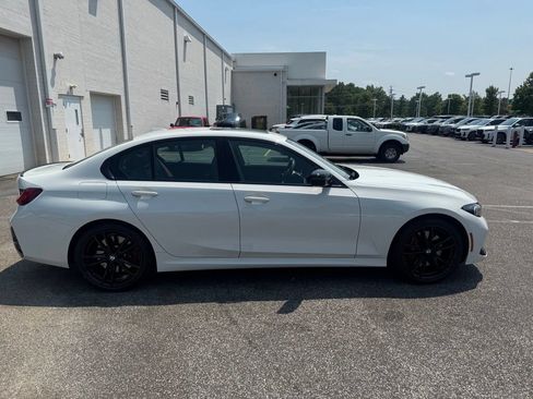 Used 2023 BMW 330i xDrive Sedan w/ M Sport Package AWD/4WD image 6
