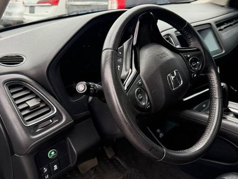 Used 2019 Honda HR-V EX-L image 7