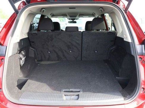 Used 2025 Nissan Rogue SV AWD/4WD image 7