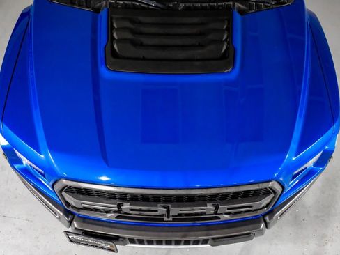 Used 2019 Ford F150 Raptor w/ Equipment Group 802A Luxury image 40