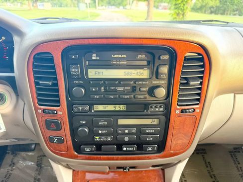 Used 2001 Lexus LX 470 4WD image 73