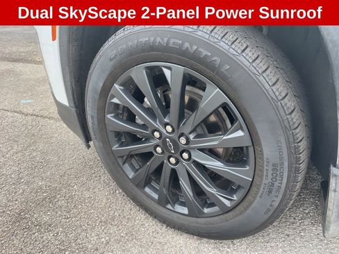 Used 2023 Chevrolet Traverse RS w/ LPO, Floor Liner Package image 10