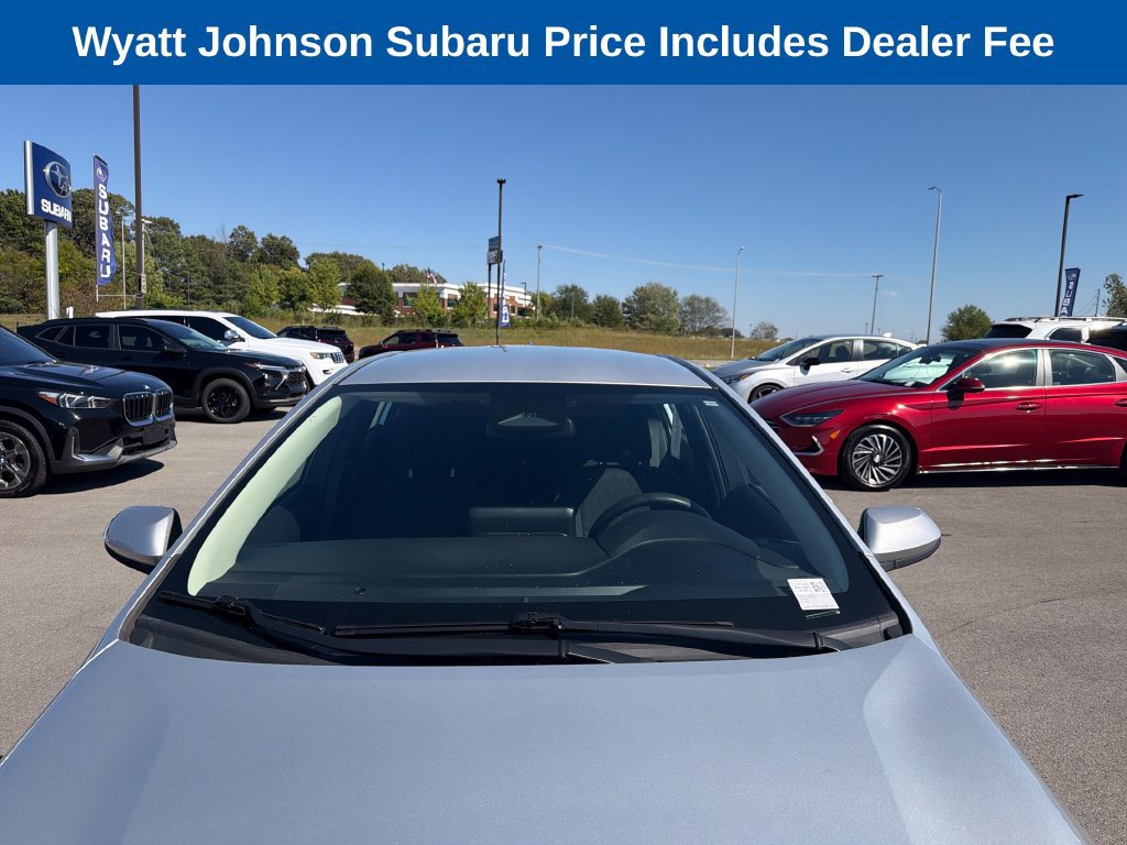 Used 2025 Toyota Corolla LE FWD image 17