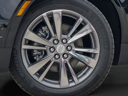 New 2026 Cadillac XT5 Premium Luxury w/ Driver Assist Package AWD/4WD image 2