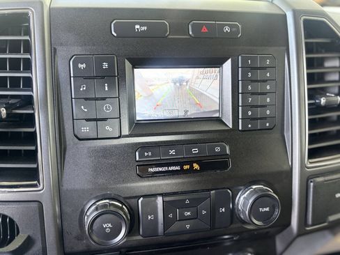 Used 2018 Ford F150 XLT w/ Equipment Group 301A Mid RWD image 18