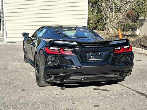 Used 2024 Chevrolet Corvette Stingray Preferred Cpe w/ Z51 Performance Package image 4