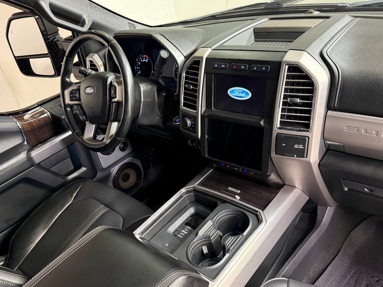 Used 2017 Ford F350 Platinum w/ Platinum Ultimate Package AWD/4WD image 37