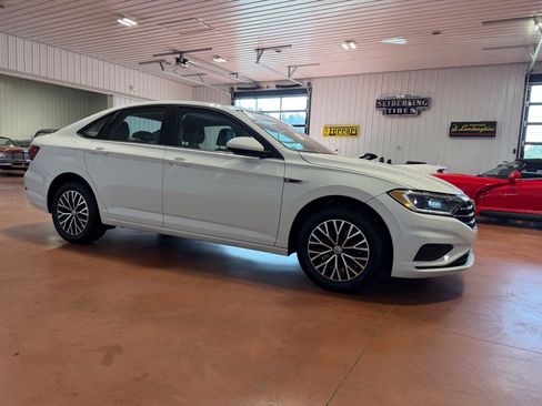 Used 2019 Volkswagen Jetta SEL FWD image 10