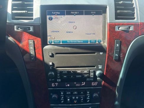 Used 2008 Cadillac Escalade ESV AWD image 17
