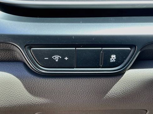 New 2026 Kia Carnival FWD image 10