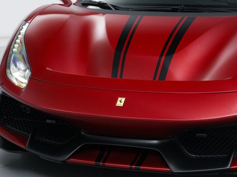 Certified 2019 Ferrari 488 Pista Spider RWD image 16