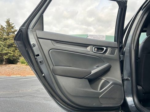 Used 2025 Honda Civic Sport image 50