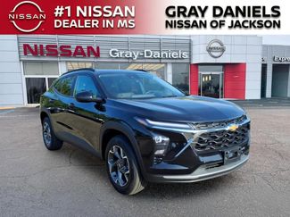 Used 2025 Chevrolet Trax LT w/ LT Convenience Package FWD video 1
