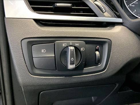 Used 2018 BMW X1 xDrive28i AWD/4WD image 35