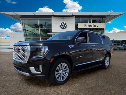 Used 2024 GMC Yukon XL Denali w/ Advanced Technology Package AWD/4WD image 2