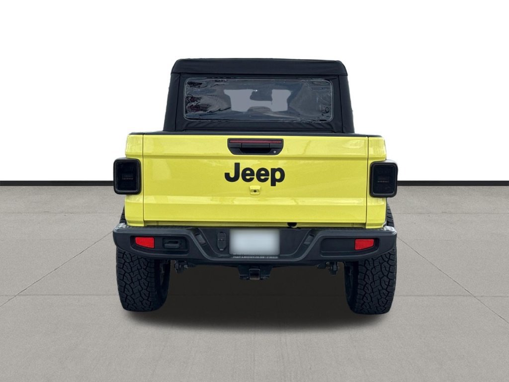 Used 2023 Jeep Gladiator Sport w/ Trailer Tow Package AWD/4WD image 6