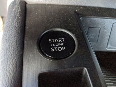 New 2025 Nissan Kicks SR w/ Illumination Package image 20