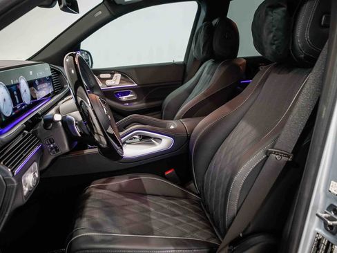 Used 2025 Mercedes-Benz Maybach GLS 600 Maybach GLS 600 image 17