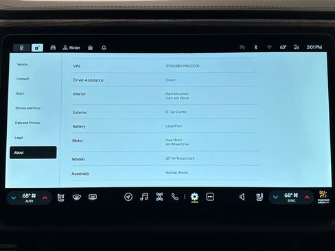 Used 2023 Rivian R1S Adventure image 35