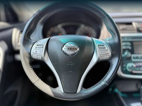 Used 2017 Nissan Altima 2.5 SV FWD image 24