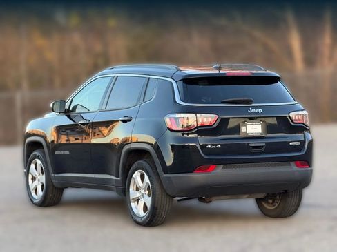 Used 2017 Jeep Compass Latitude w/ Popular Equipment Group image 10