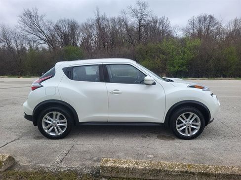Used 2016 Nissan Juke S AWD/4WD image 6
