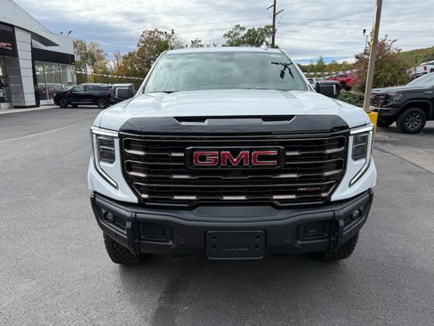 New 2026 GMC Sierra 1500 AT4X image 8